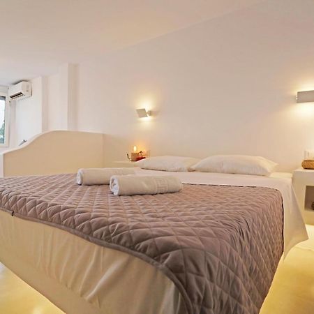 Brand New Mykonos Town Suites Екстер'єр фото