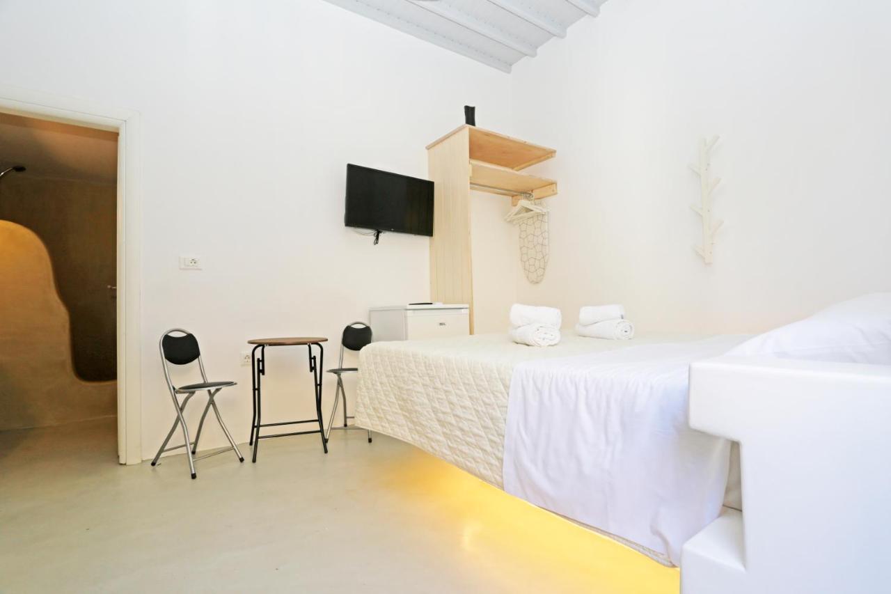 Brand New Mykonos Town Suites Екстер'єр фото
